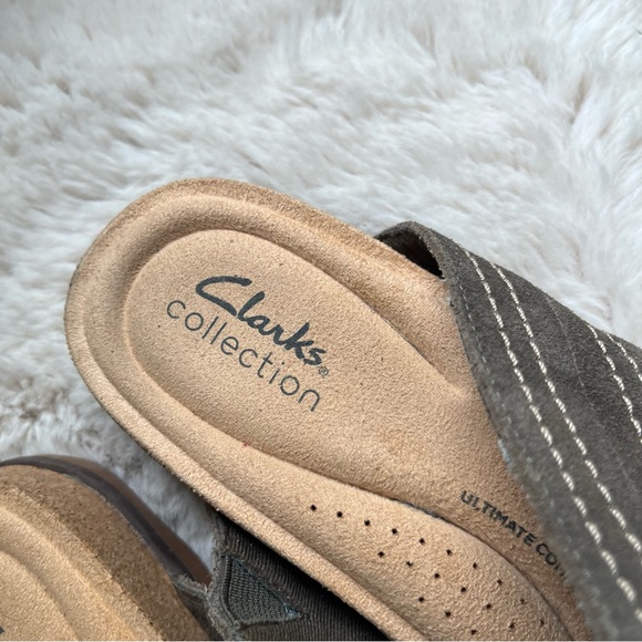 Clarks Brynn Glide Clog Mule Pebble Suede - Picture 3 of 8